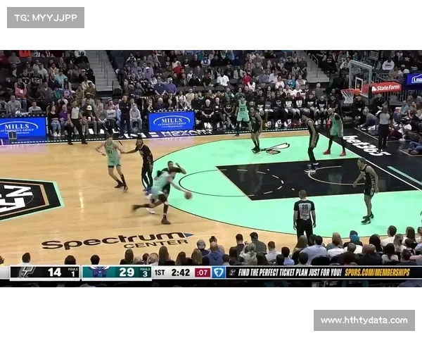 犹他爵士惨遭夏洛特黄蜂痛击 以126比103吞下失利